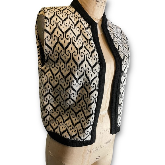 Black & White 60s #Acrylic Sweater Vest - Picture 2 of 4